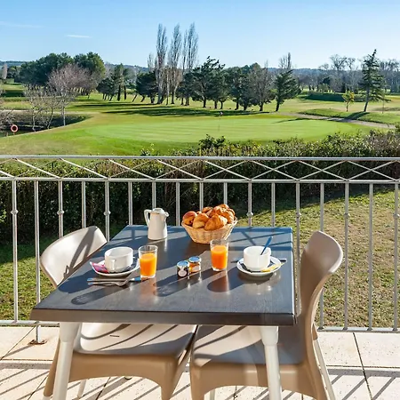 Residhotel Golf Grand Avignon 3* Vedène