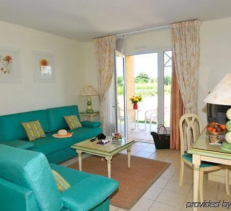 Residhotel Golf Grand Avignon 3* Vedene