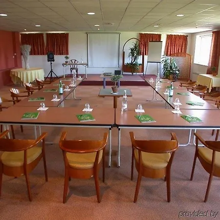 Residhotel Golf Grand Avignon 3*