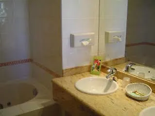 Residhotel Golf Grand Avignon